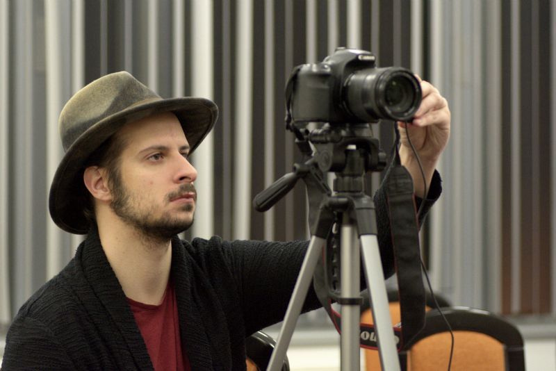 Podpořili jsme vystoupení Košilatá one man show v plzeňském hotelu Central
