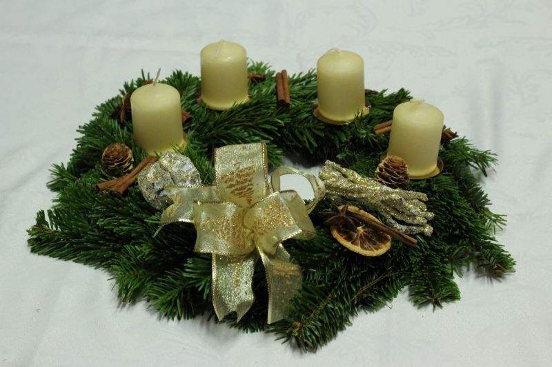 Adventní věnec - slonová kost
