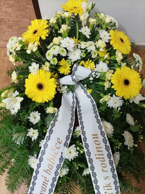 Smuteční věnec žlutá gerbera
